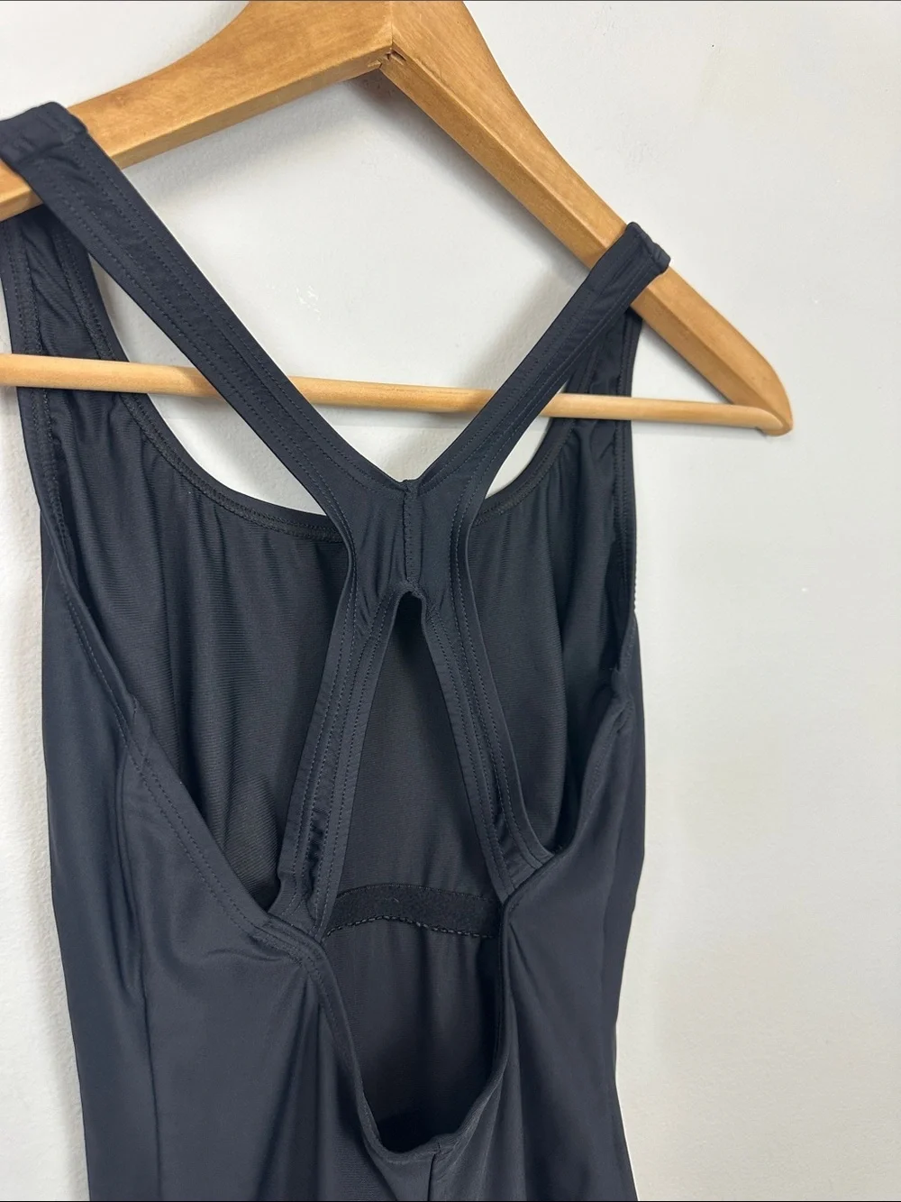 Speedo Women's Moderate Ultraback PowerFLEX One Piece Swimsuit Black Sz 6